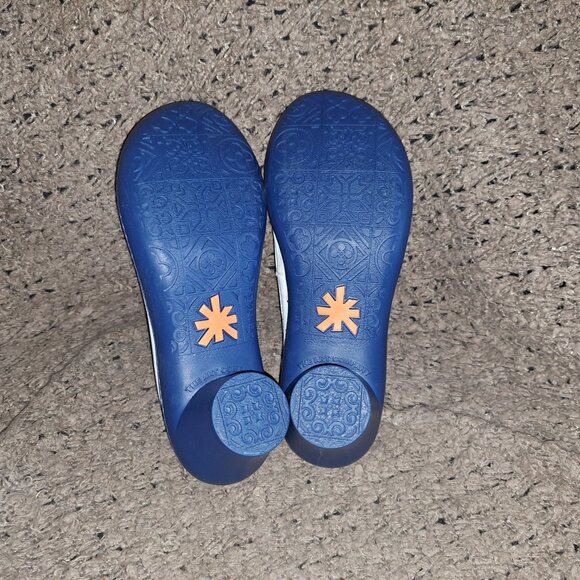 THE ART COMPANY-White Leather & Blue Nylon Sock Sneakers-Size 37/6.5-Near Mint - Picture 8 of 8